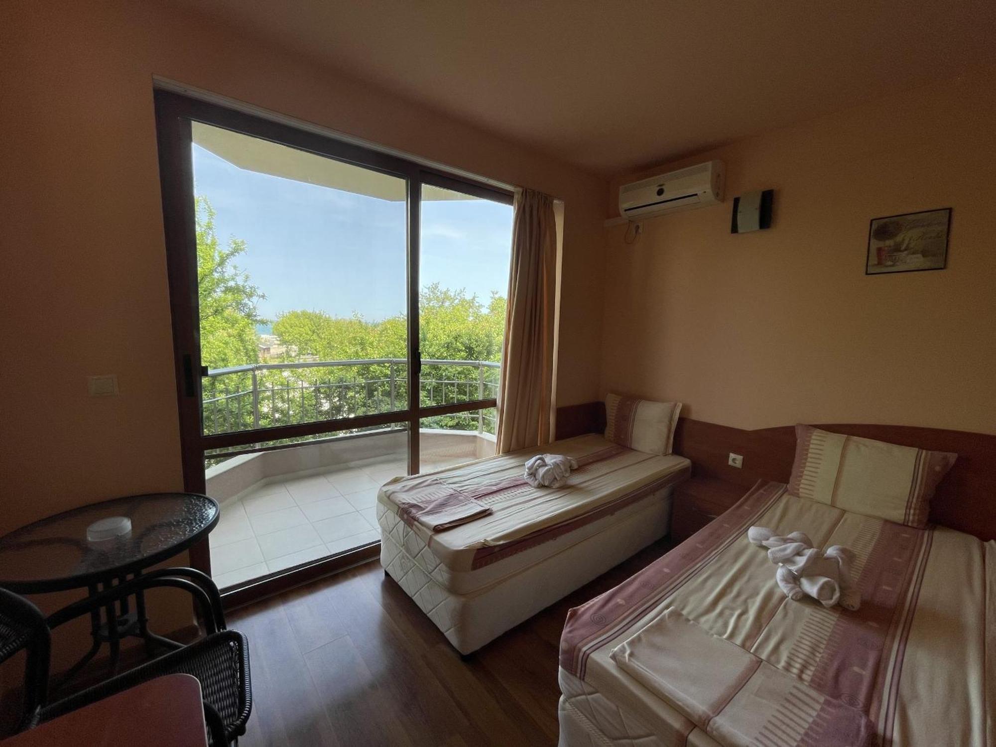 Hotel Vega Kranevo Dış mekan fotoğraf